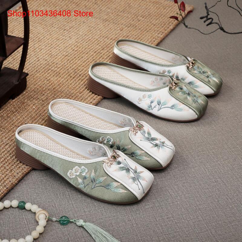 Ethnic Fashion For Women - Nouvelles pantoufles brodées pour la maison,