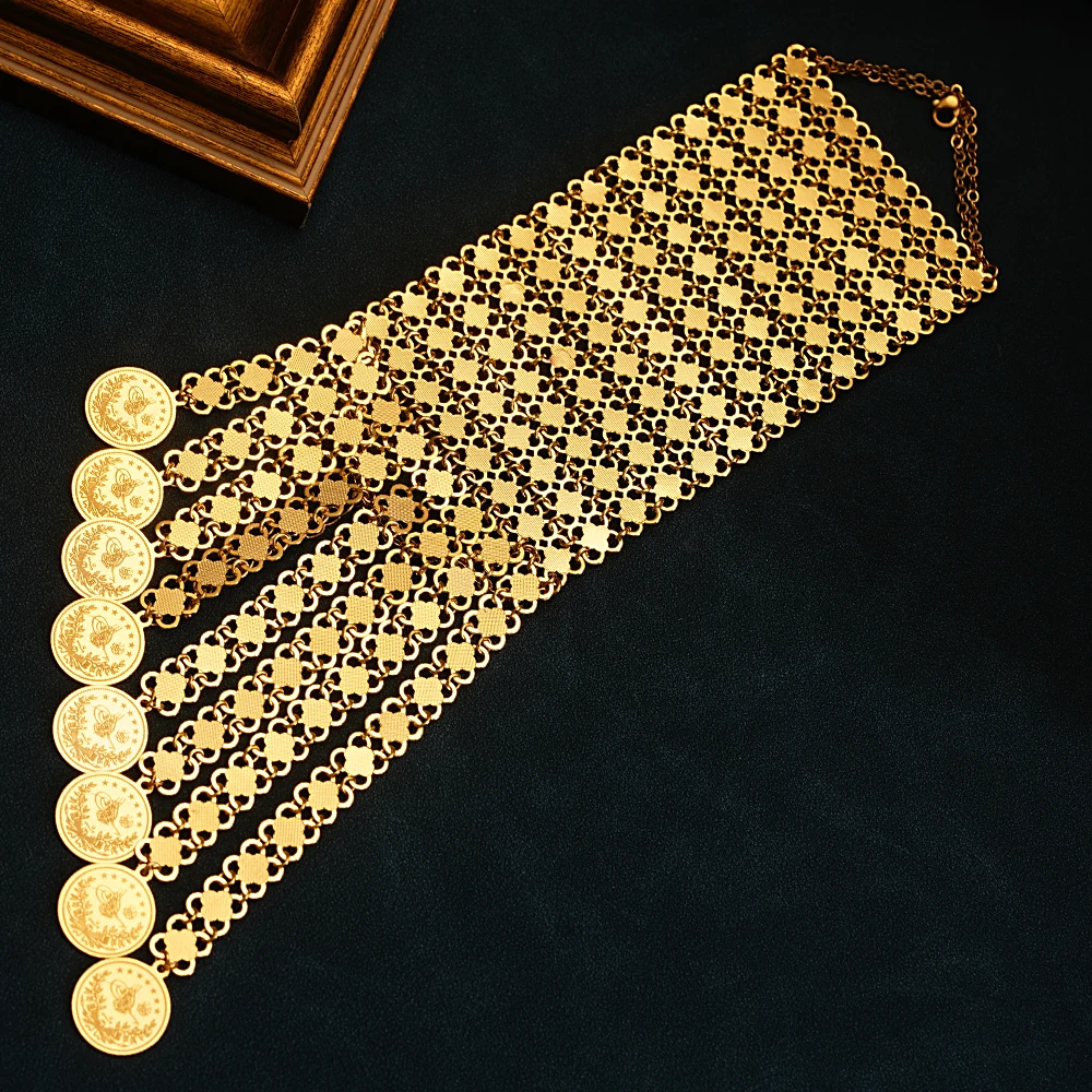 Bracelet plaqué or avec pompon - Ethnic Luxe Fashion avis et prix